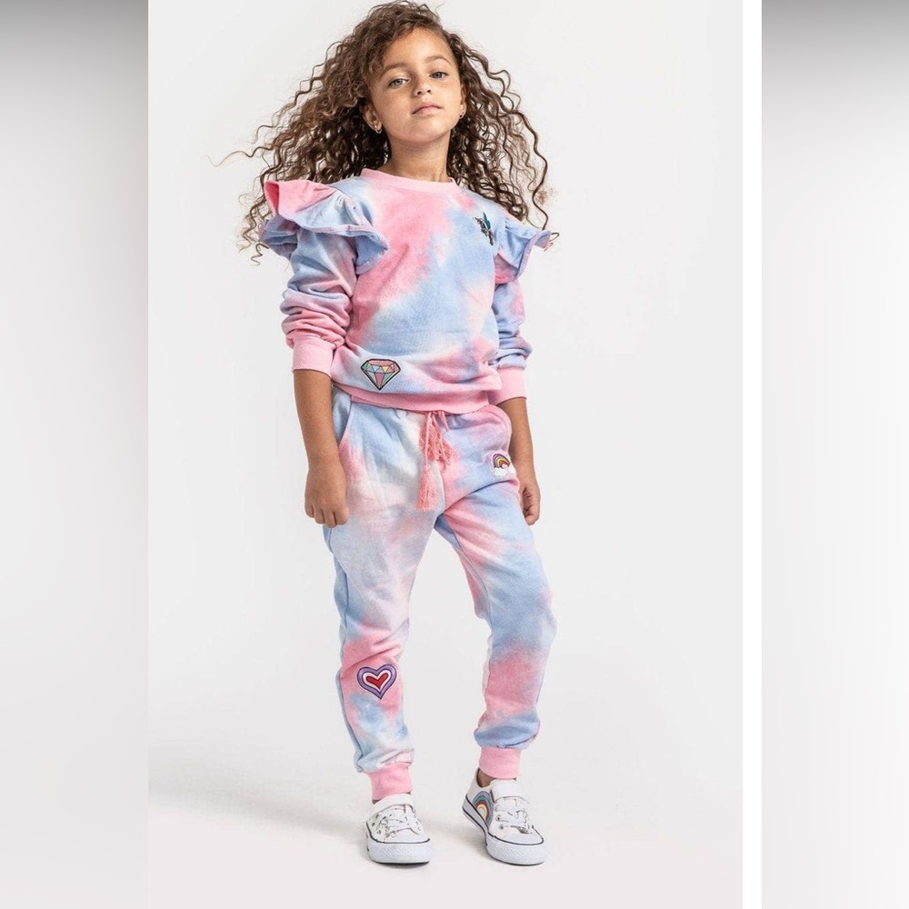 lola and the boys TIE DYE RUFFLE PATCH JOGGER SET